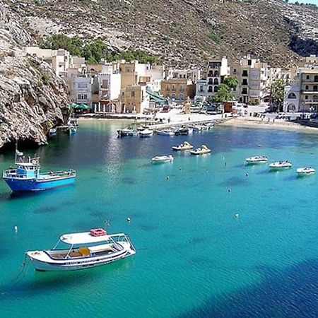 דירות Seafront Penthouse With Terrace In Xlendi, Gozo מראה חיצוני תמונה